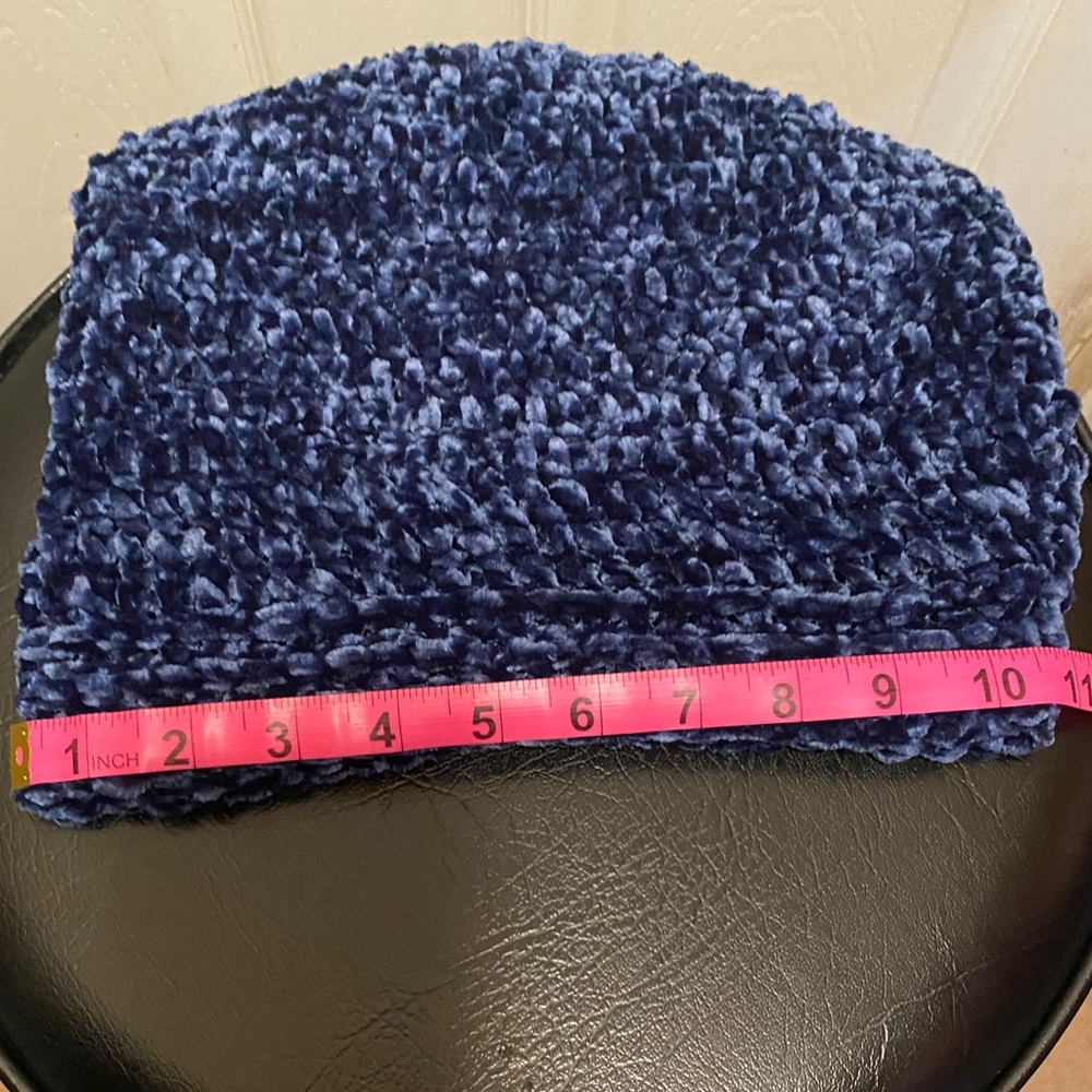 Crochet hat - Picture 8 of 8